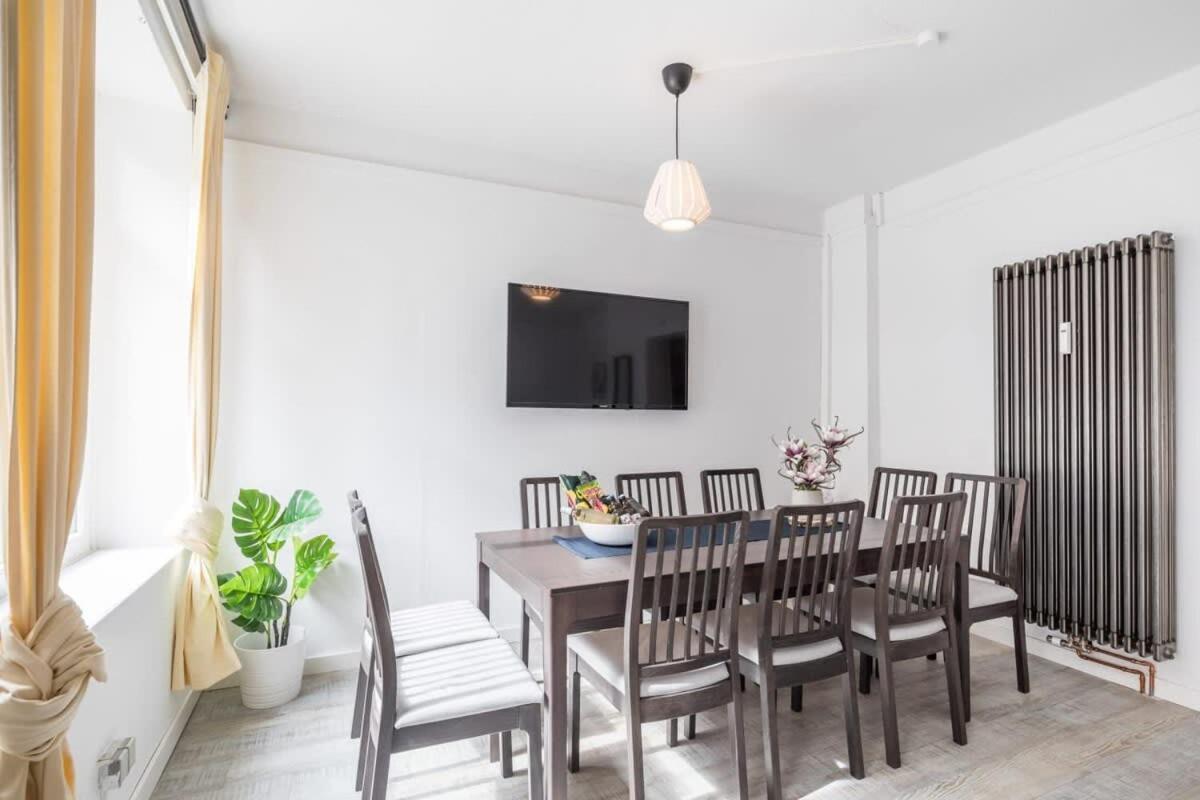Two Bedroom Apartment And Bathrooms Hamburg-Harburg Buitenkant foto
